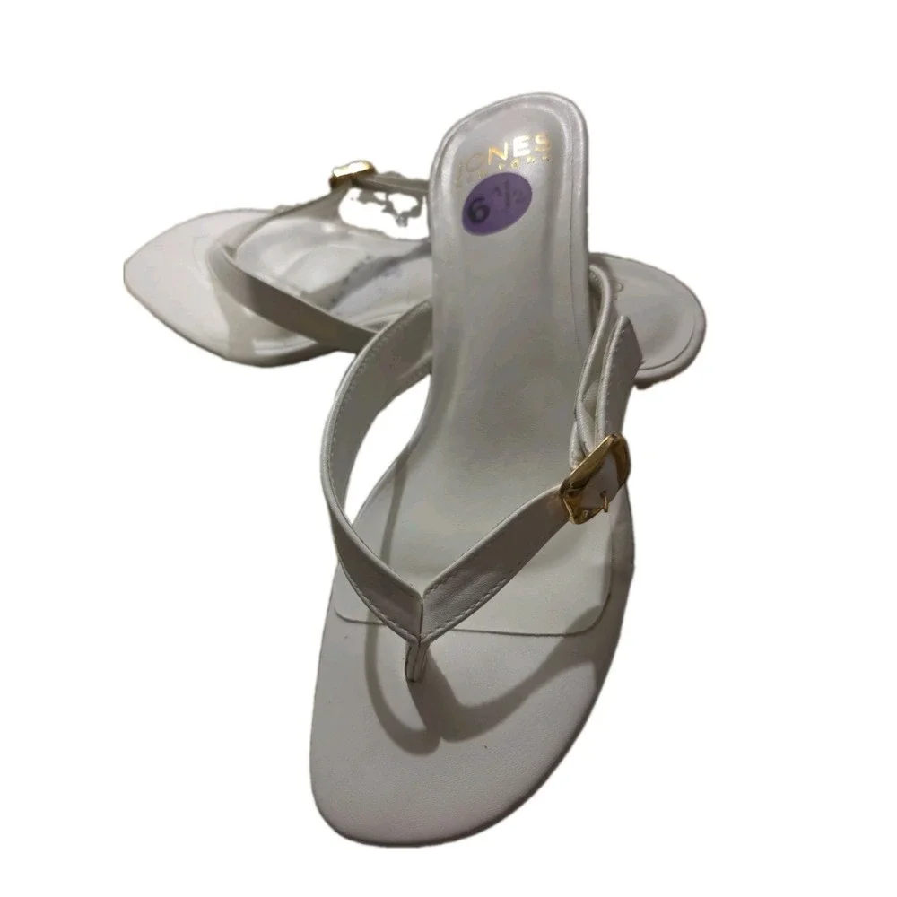 Womens White Jones New York Slip Ones Lisiana Dress Shoe. Size 6.5.